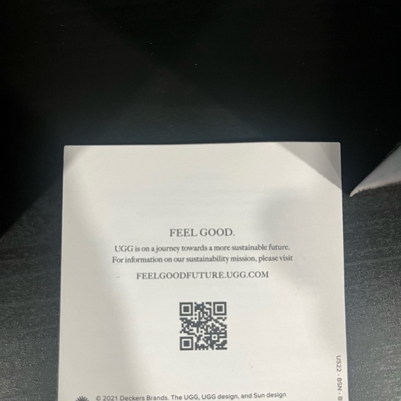 UGG Funkarra Womens Boot | size 9 | Chestnut/Natural - Picture 10 of 11